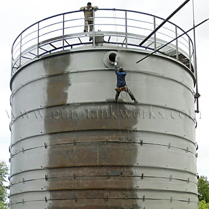 Bekleding van warmwatertanks